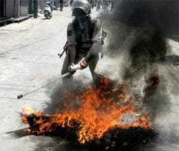 firing in protest in jammu, amarnath yatra stopped