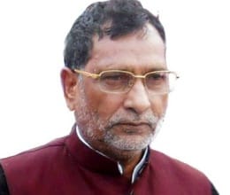 basic education minister slam teachers