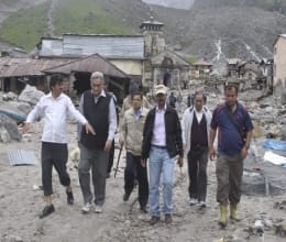 politics on uttarakhand floods