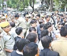 lawers break law