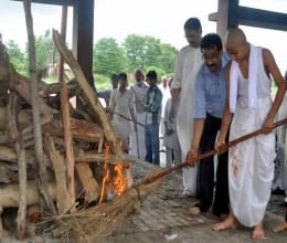 Religion did not deter the mother's funeral