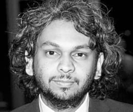 personality of anand gandhi