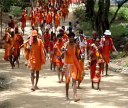 conflict between police and kanwariya