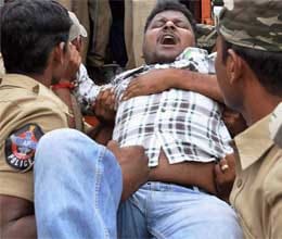 protest against telangana state 15 ministers will give resign