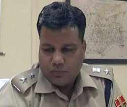 gahlot govt transferred ips officer pankaj chaudhary for reopening case against congress leader 
