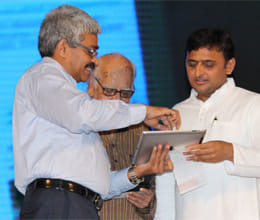 CM launches amar ujala lucknow website