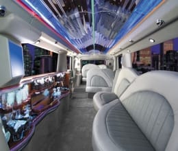 Ever seen a car is 28 feet