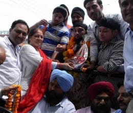 tejendra brings gold medal from landon