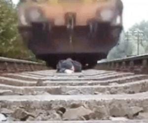 dead body found on railway track near mallhlour