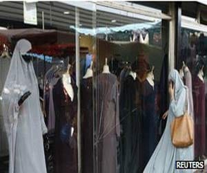 sweden-headscarf-issue