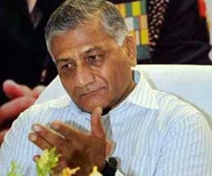 VK Singh met the CEC for fair Counting
