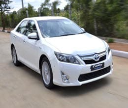 toyota coming soom with new hybrid car in india