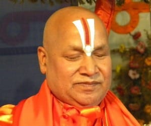 jagatguru shriram bhadracharya in the city