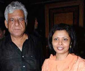 Om Puri shares a hotel room with ex-wife in 