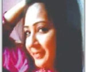 fashion designer found dead in guest house in noida