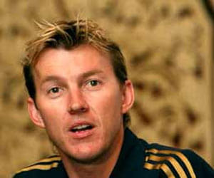 Lee stopped Sachin and Warne interesting encounter