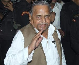 ajyant singh has beaten doctor 