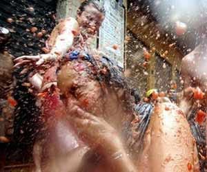 ticket for tomatina in spain