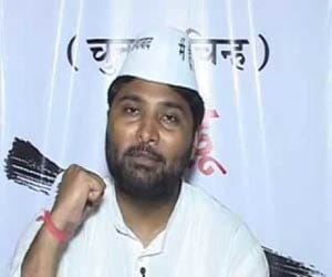charge-against-on-aap-candidate's-brother