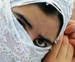 woman will more protective 