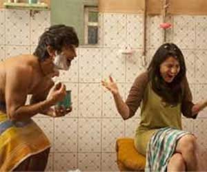 role of towel in hindi films