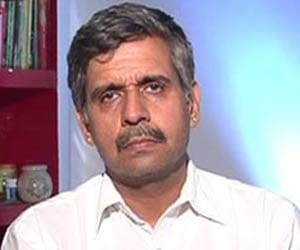 sandeep dikshit use abusive language in loksabha