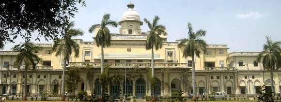 history of chatar manzil