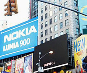 microsoft to acquire Nokia's handset biz 