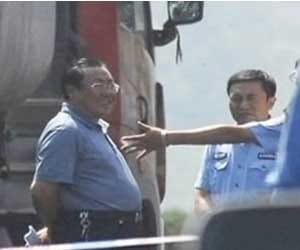 chiness-officer-got-jail