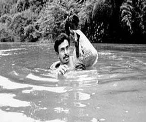 swim to school for teach to students