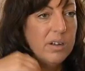 woman toes to sleep, wakes up with a chinese accent