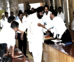 teacher among themselves vespine