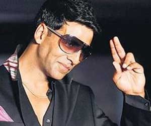 akshay kumar is very happy