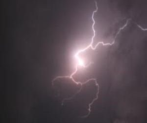 two person died due to lightening in himachal.