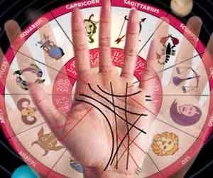 government job and benefit palmistry