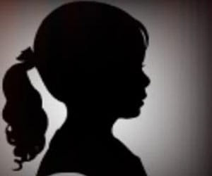 man raped 7 year old girl in moving bus