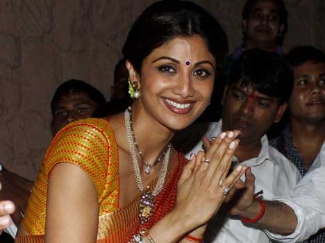 shipla shetty launching jewellery company