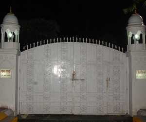 azam absent from agra meeting