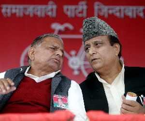 azam in cabinet meeting