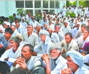 panchayat for arrest the murderer