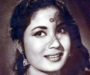 flashback, dharmendra, meena kumari