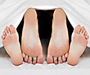 Katihar bdo caught with woman thrashed by villagers