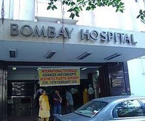 ips officer attempts to suicide in mumbai