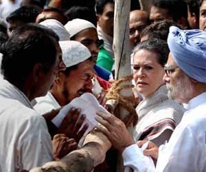 pm in muzzafarnagar, rahul, sonia accompany him