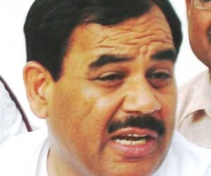 minister harak took matter of upnl employee.
