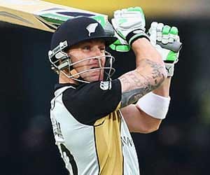 mccullum powers otago volts to comprehensive victory