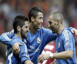 Cristiano Ronaldo touches 400 goal milestone