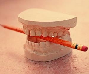 toothless man bites off neighbor's penis