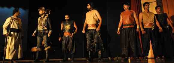 history of theatre in lucknow