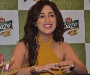 vikky donor actress launches tea in lucknow